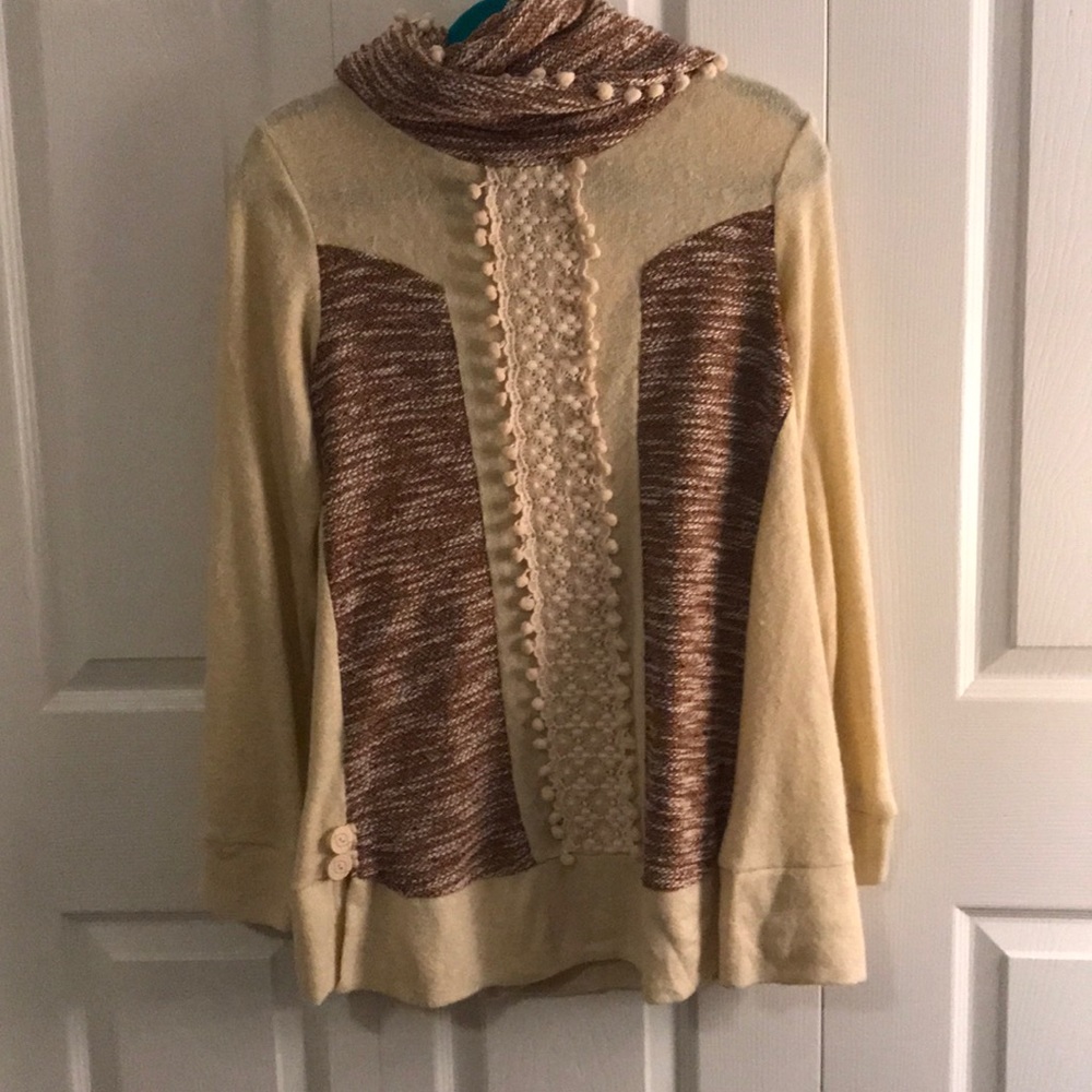 Sweater with front detail